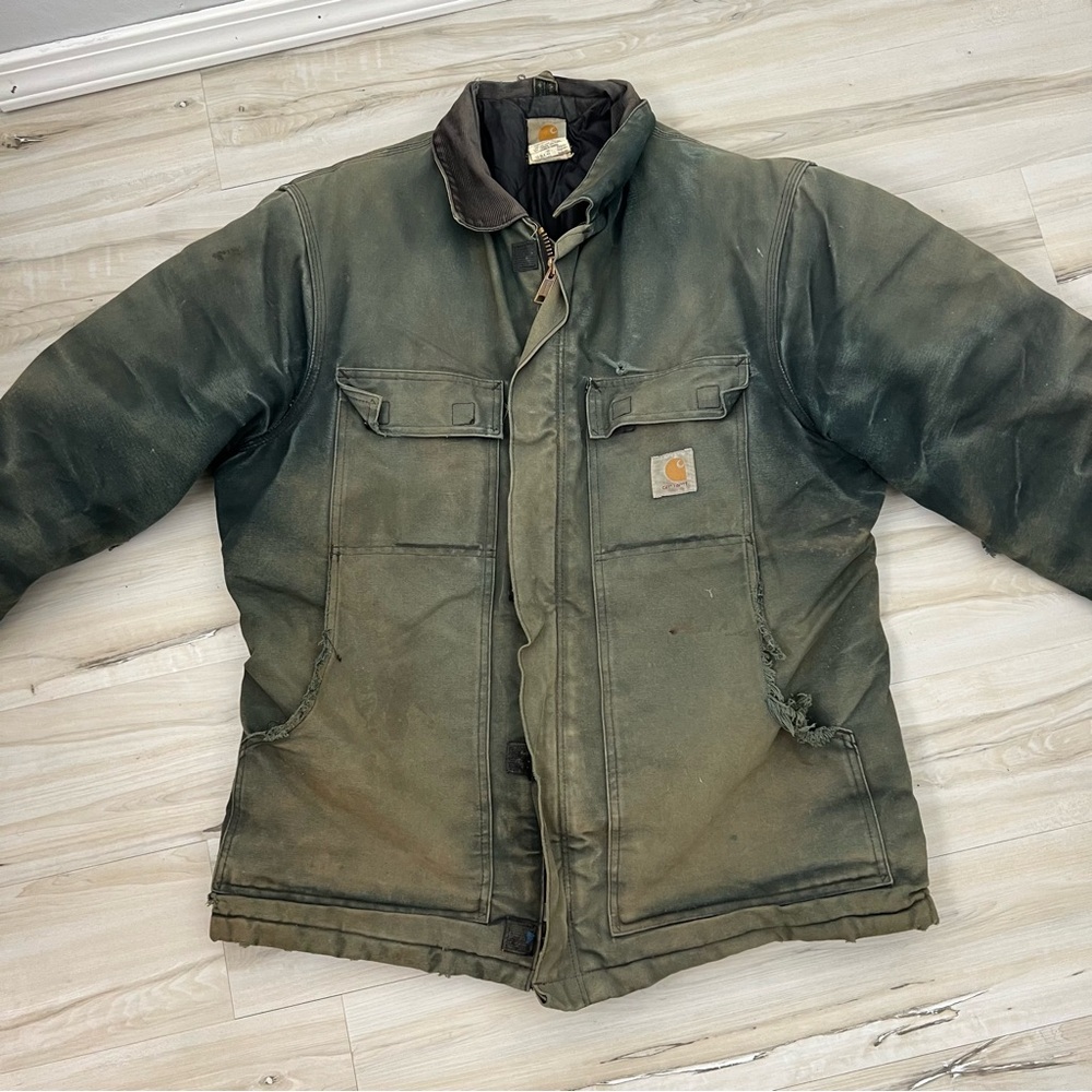 Carhartt Vintage Distressed Thrashed Chore Work Coat C03 - Picture 2 of 8